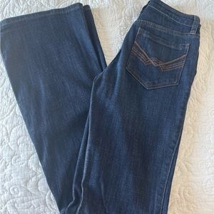 Women’s Idyllwind flare jeans. Size 0x36. Very dark wash.
